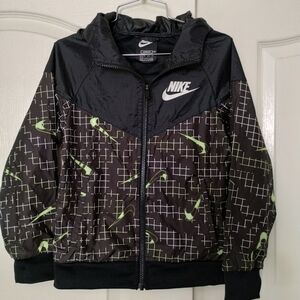 Nike Boys Jacket Size XS Black Lime Green zip up hooded Lightweight